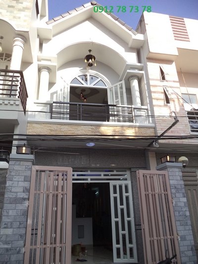 Bán Nhà Phố Kiểu Biệt Thự DT 5m x 15m, Giá 1.55Tỷ, Huỳnh Tấn Phát, Nhà Bè.