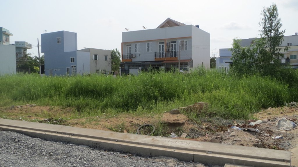 Bán đất thổ cư đường Lê Văn Lương 5x16 giá chỉ 592tr/nền SHR