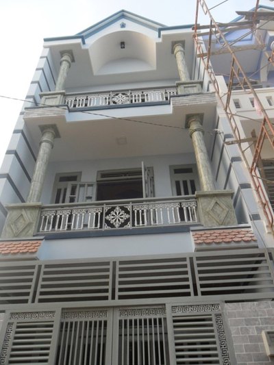 Bán nhà 1 trệt 2 lầu, giá 1.6 tỷ, Q. 12