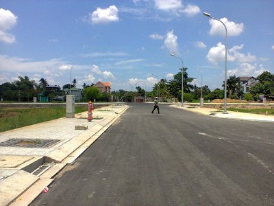 339m2 giá 5,5tr/m2. Đất ở hiện hữu Q9, tiện cho việc cất biệt thự hoặc nhà trọ