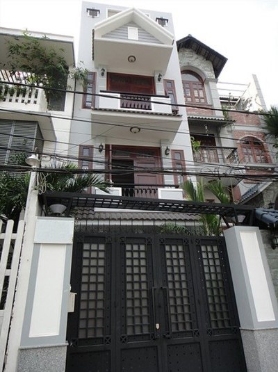 Hot! Bán nhà mặt tiền Hoàng Hoa Thám, phường 12, Tân Bình, 4X30m, 3 lầu
