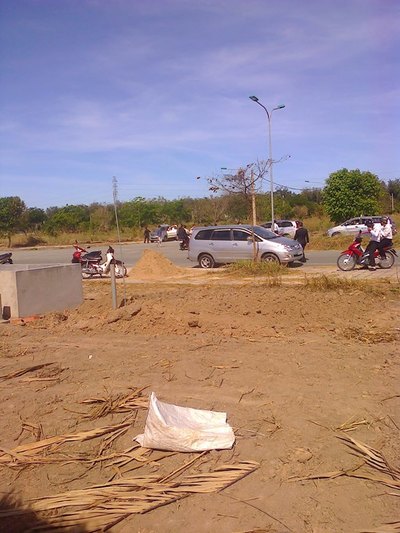 Bán gấp đất Bình chánh hai mặt tiền đường Tỉnh Lộ 10 170 tr/nền 5 x 16m