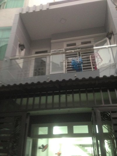 Bán nhà hẻm Phan Sào Nam, P.11, Q.Tân Bình, DT 4 x 12m, giá 2.2 tỷ.