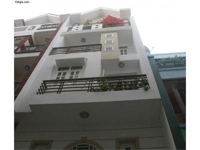 Cần bán gấp nhà mặt tiền đường Nguyễn Biểu, Q.5, 4 tầng. Giá tốt 5, 5 tỷ (TL)