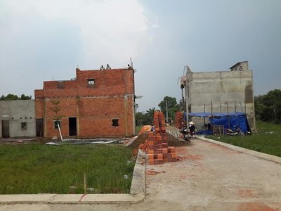 Đất Bình Chánh nằm ngay trục đường lớn TL10, sổ hồng riêng, xây tự do, chiết khấu cao