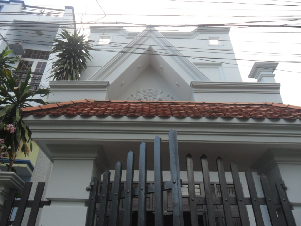 Bán nhà 1 trệt ,1 lững, 4,7x15m, giá 1,35 tỷ, MT đường Huỳnh Thị Hai (TCH24 cũ), P. TCH, Q12