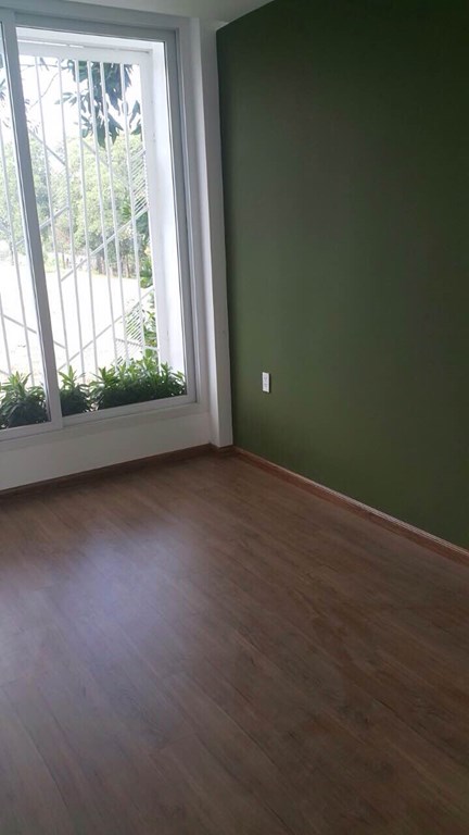 Bán nhà Quận 2, hẻm ô tô, P Bình Trưng Tây, 3 lầu