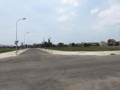 Bán đất thổ cư Sổ Đỏ mặt tiền Phạm Hữu Lầu