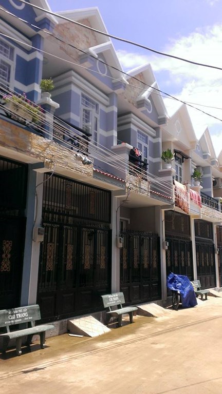Với 950 Triệu Sở Hữu Căn Nhà Đúc Thật, 1 Trệt 1 Lầu, Đường Xe Hơi 8M Tại Lê Văn Lương