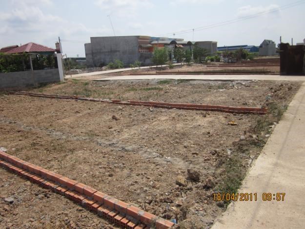 Bán đất Bình chánh xã Tân kiên gần sát Vòng xoay An Lạc giá12 tr/m2