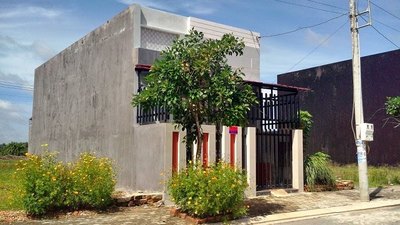 Bán Nhà DT: 5x10=50m2, giá 305 triệu mới xây