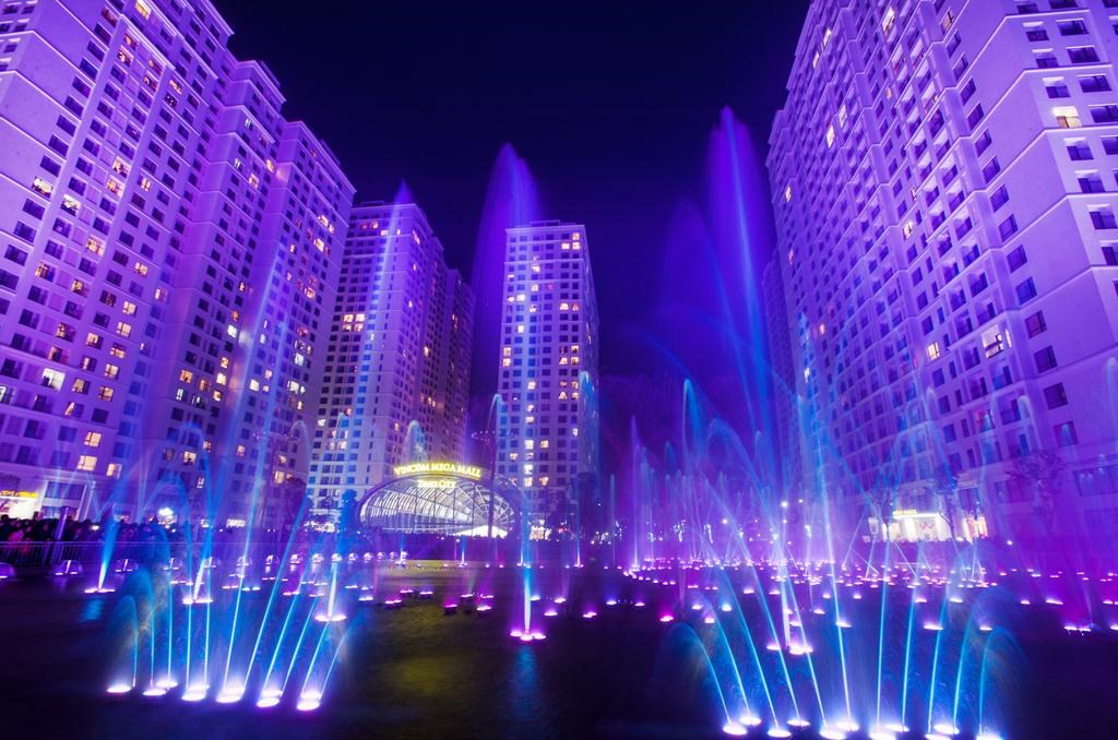 Mở bán tòa The LandMark 5 dự án VinHomes Central Park khu tiện ích đẳng cấp