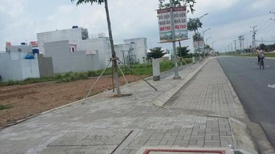 HOT! Bán đất Mặt tiền khu đô thị Nam Sài Gòn đường Nguyễn Văn Linh giá chỉ 360 triệu/nền