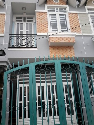 Bán gấp căn nhà phố 3 tấm cực đẹp gần đường Nguyễn Oanh nối dài