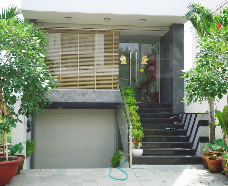 Bán nhà MT Trần Quang Khải.Q1 DT- 4x18m Hầm 5 lầu giá 18 tỷ