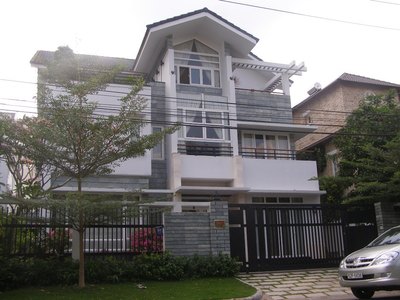 Bán nhà MT phó Đức chính.Q. 1, DT:4x15 giá 17.5 tỷ (4 lầu)