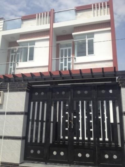 Bán nhà 4m x 14m, 1 lầu 3 phòng ngủ, 1,35 tỷ. Khu vip ủy ban, công an, qua cầu Phú Xuân