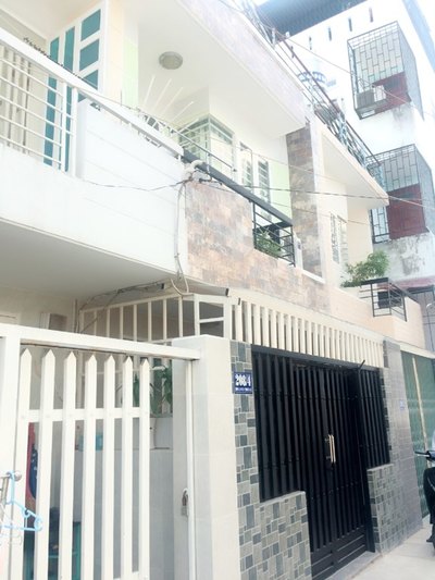 Cần bán nhà gấp gần cầu vượt ngã tư ga Phường Thành Lộc, Quận 12