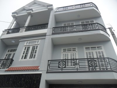 Bán nhà, 1 trệt 2 lầu 5x18 giá 1.95 tỷ, HXH đường Lâm Thị Hố (TCH05 củ), P.TCH, Q12