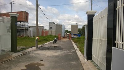 Đất 70m2 MT Nguyễn Duy Trinh, SHR, bao sang tên, giá 540tr