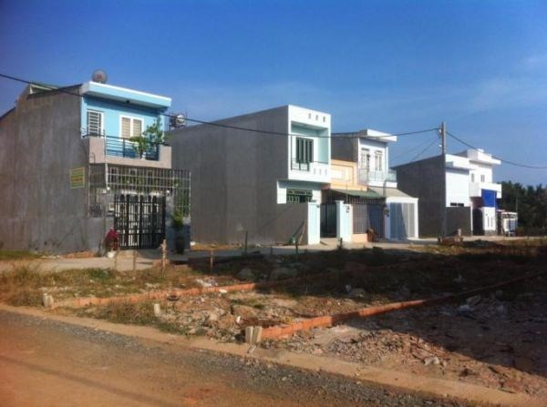 Bình Chánh sổ hồng chính chủ, xây dựng được ngay, chiếc khấu cao