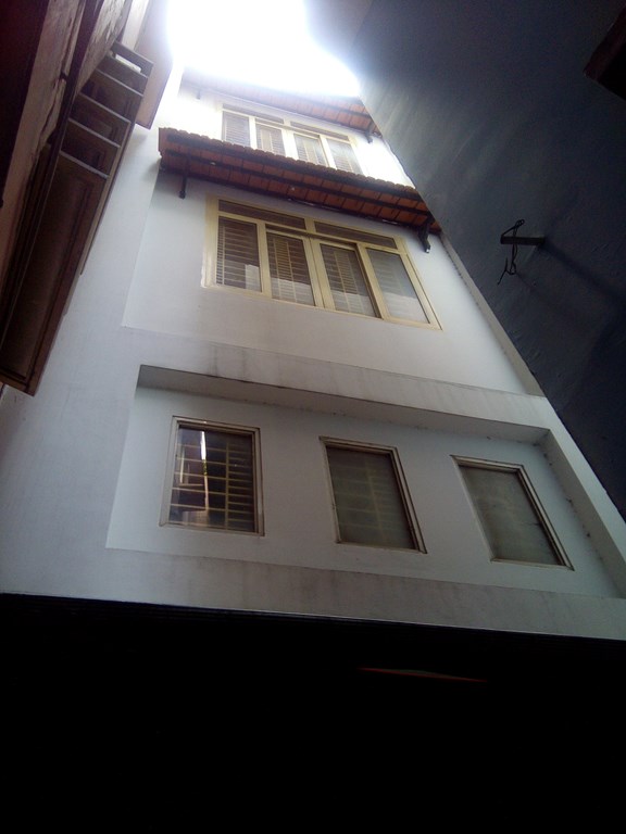 Bán nhà Phú Nhuận, hẻm Phan Xích Long, P2, DT 3,3x6,2m, giá 1,9 tỷ