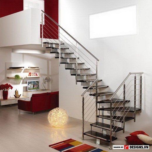 Bán gấp nhà mặt tiền đường Nguyễn Văn Cừ - Q1, DT: 5x12m.