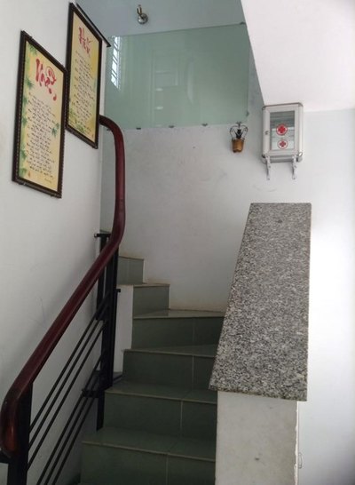 Nhà sổ hồng, 5x18, đường 12m, nhà đúc thật 1 trệt 3 lầu.