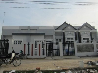 Nhà đẹp mới, có sổ hồng ngay chỉ với 300 triệu