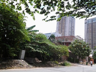 Bán đất sổ hồng Khu Nguyễn Văn Hưởng Thảo Điền Q.2 DT 10x32 được xây 6 tầng