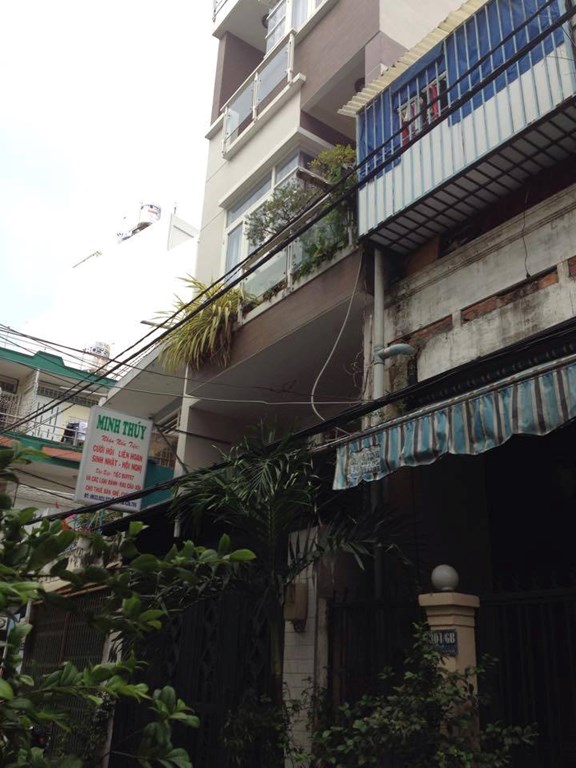 cần tiền bán gấp nhà 6.9 tỷ, 4x22m hẻm 8m Trường Chinh, P.13, Q.Tân Bình