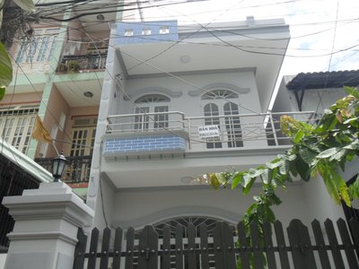 Bán nhà 1 trệt, 1 lầu, 5x18m, giá 1,75 tỷ, HXH đường TTH21, P. TTH, Q12