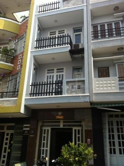 Bán nhà 2 lầu Huỳnh Văn Bánh, P.17, Q.Phú Nhuận, DT 3x11.3m (NH 4.7m), hướng Đông Bắc, giá 4 tỷ/TL.