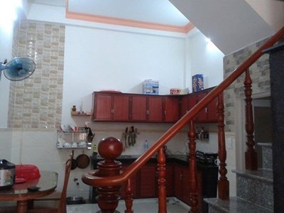 Bán gấp nhà HXT 10m đường Nguyễn Phúc Chu, p15, q tân bình, dt 4,2x26,5, 2lầu,ST