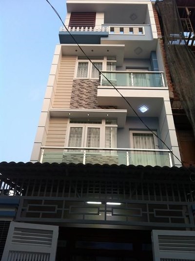 Nhà Mới 2015, DT 4.5m x 15m Đường Quang Trung, P.8 đúc 4 tấm