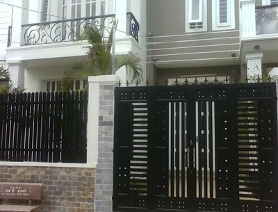 Cần bán nhà mặt tiền đường Đinh Tiên Hoàng, P. Đakao, Q. 1, dt: 72m2, 2 tầng. Giá bán 12,5 tỷ