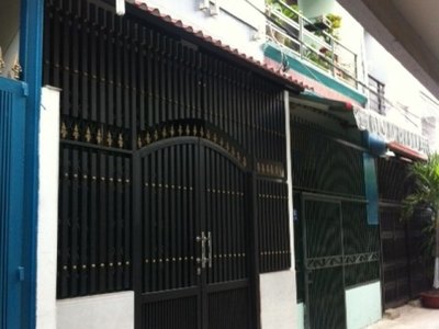 Cần bán gấp nhà hẻm 4m trên đường Nguyễn Hồng Đào, Tân Bình,