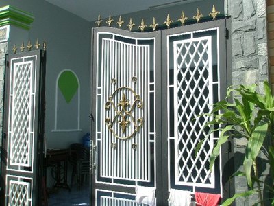 Bán gấp nhà hẻm xe hơi đường 3 tháng 2, P11, Q10.