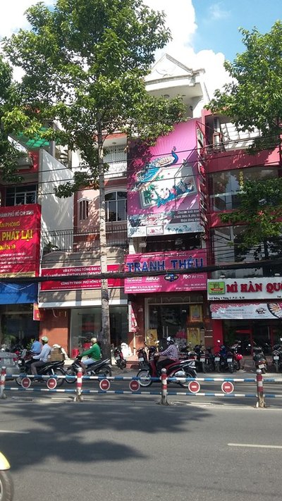 Bán nhà đường Lê Văn Sỹ, P.13,Q.3, 8.5x16.5 mới xây đẹp, kiên cố.