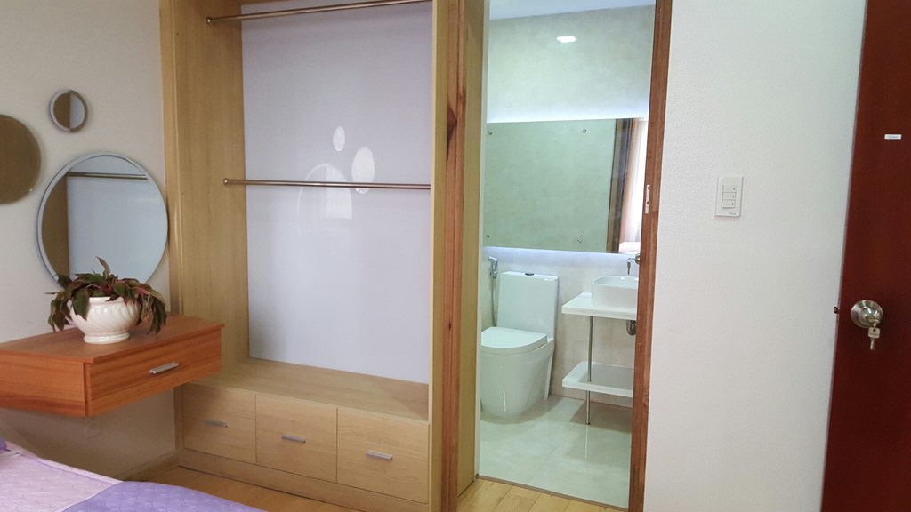 Bán Căn Hộ 66M2 2PN - 2WC Giá 580TR, KM Hơn 30TR, Vay Ngân Hàng LS 5%/Năm.