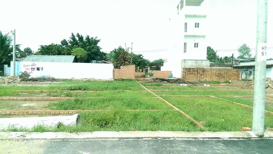 Bán đất mặt tiền đường Lã Xuân Oai – Quận 9