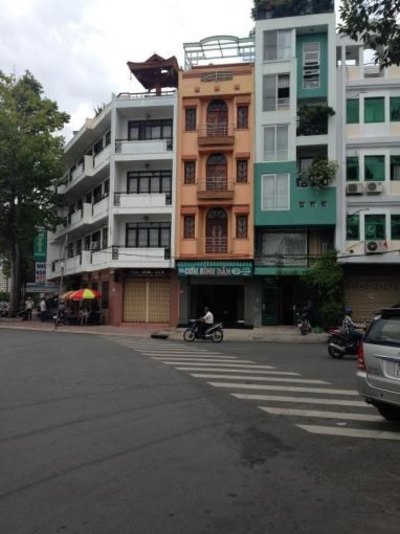 Bán tòa nhà văn phòng MT Nguyễn Đình Chiểu quận 3, gần Cao Thắng. Giá 65 tỷ.