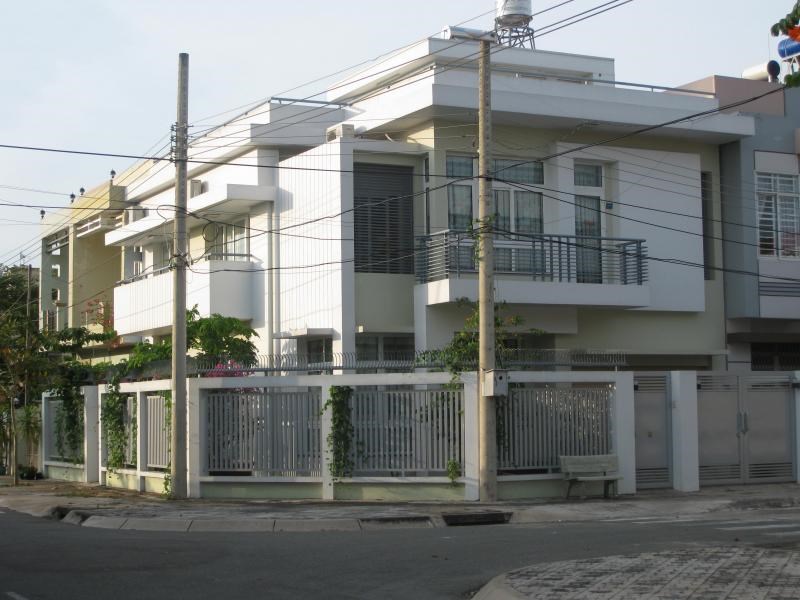 Bán nhà MT Nguyễn Văn Thủ,ĐK,Q1. DT 4mx20m.Vị trí tuyệt đẹp.Giá 13,5 tỷ (TL).