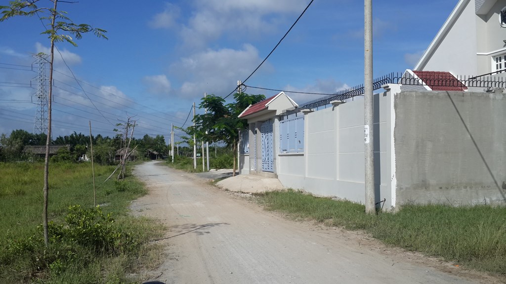 Cần tiền bán gấp ,SH riêng 448 m2, tc 200 m2 N20m2 giá 3,1 tỷ