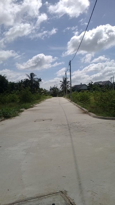 Tôi có lô đất gần chợ cần bán, diện tích 75m2, giá chỉ 750 tr, SHR 2015