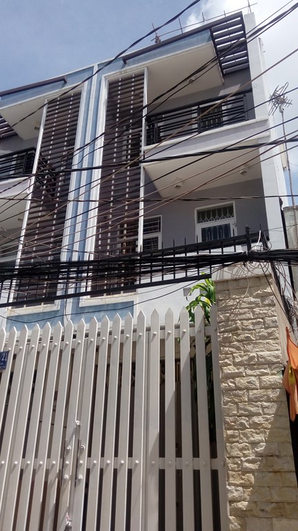 Bán nhà quận Bình Tân, hẻm 36 Bùi Tư Toàn. Diện tích: 4m x 14m, giá: 1,75 tỷ