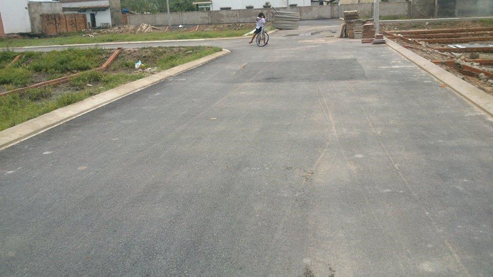 Bán đất sổ hồng riêng, đường lã xuân oai, p. Long trường, quận 9.