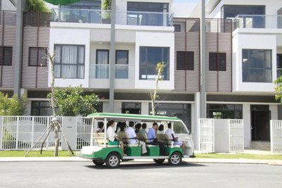 Nhà phố Mega Village 1 trệt 2 lầu, chỉ 2.68 tỷ