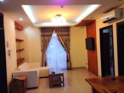 Cần bán gấp căn hộ chung cư D5, 72 m2, 2pn, ngay Hàng xanh, Bình Thạnh