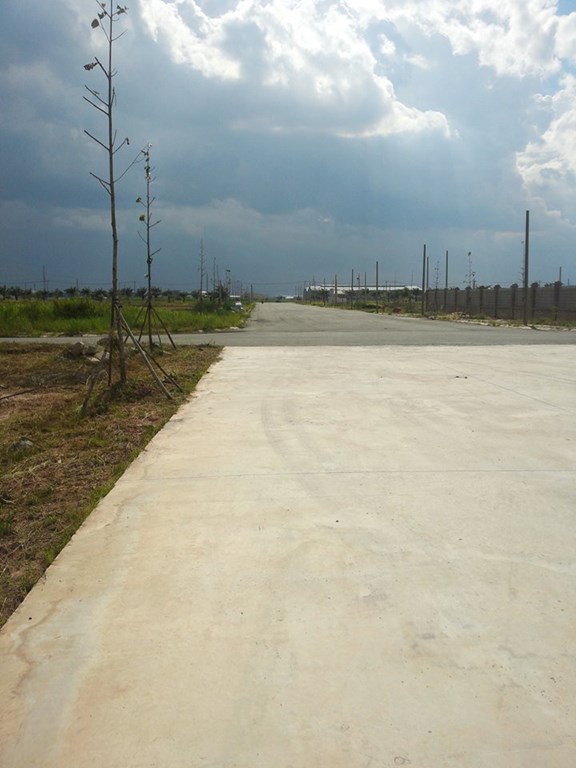 Đất Bình Chánh, 180tr/nền, sổ hồng riêng, cho trả góp